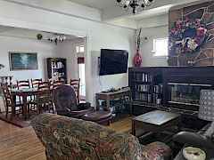 living room to formal dinning living room to formal dinning
