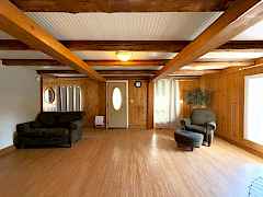 Living room main pic