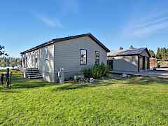 Inside-Spokane-Lenora-4