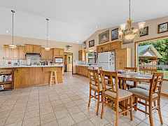 27-3145 red marble rd-chewelah