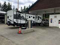 CAR WASH-BIG RIGS