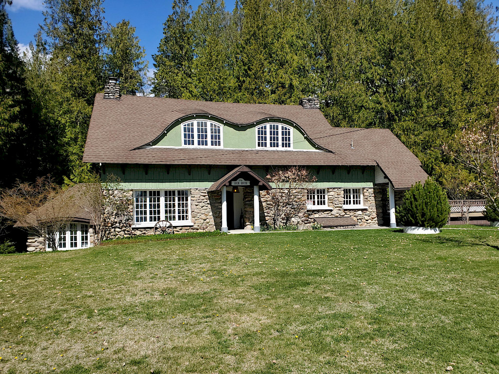 102 W 5th Ave, Metaline Falls, WA 99153 Washington Views Real Estate